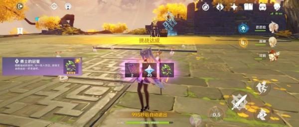 救援白色小猫